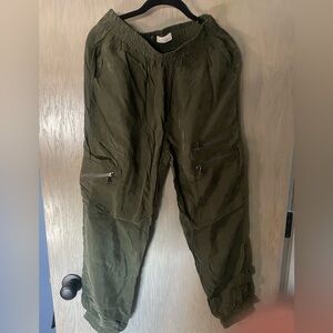 Women’s Sateen Cargo Pants